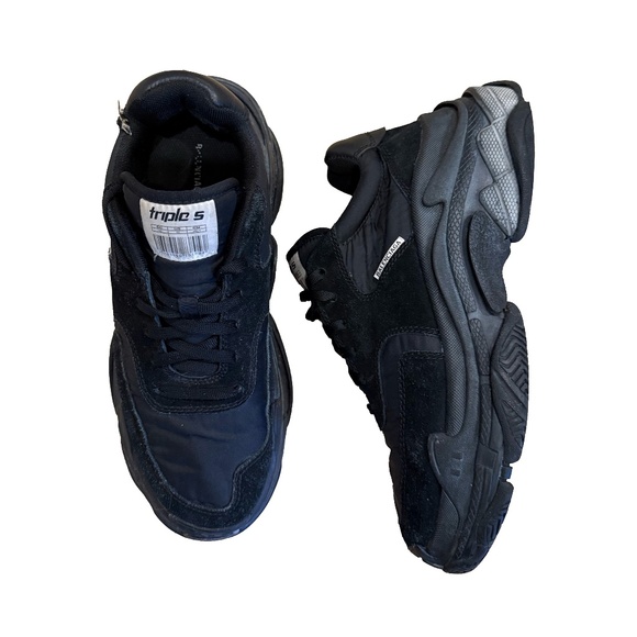 BALENCIAGA Triple S Black Womens Sneaker Size 40 (10 Women's US) - Picture 1 of 7